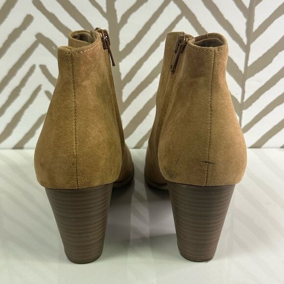 Old Navy Tan Faux Suede Boots Size 9 - Picture 4 of 5